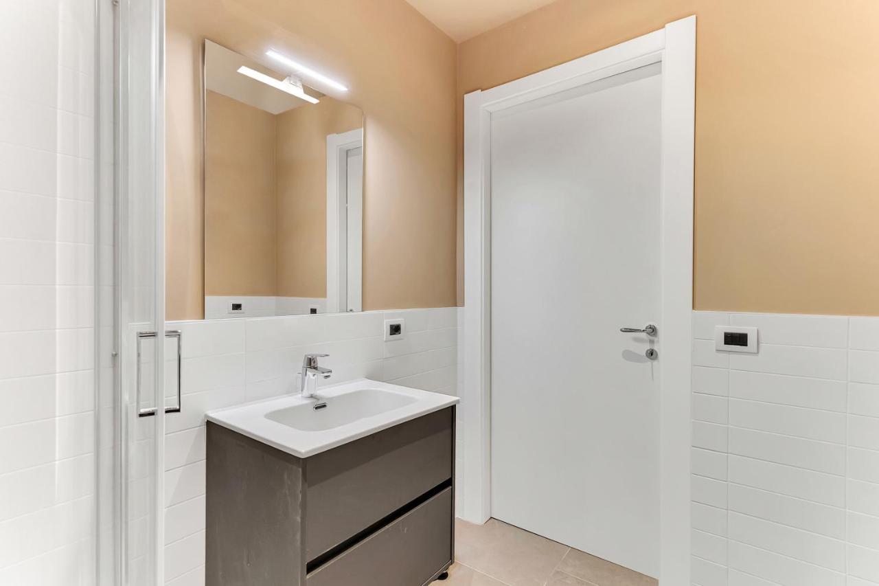 Апартаменты Alessia'S Flat- Naviglio Grande Буччинаско Экстерьер фото