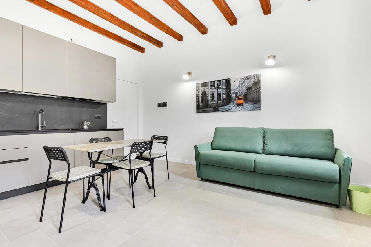 Апартаменты Alessia'S Flat- Naviglio Grande Буччинаско Экстерьер фото